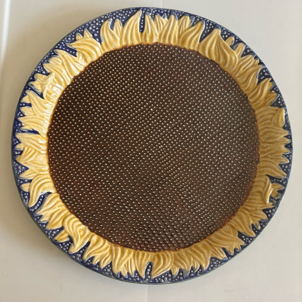 Sunflower Majolica Decorative Plate